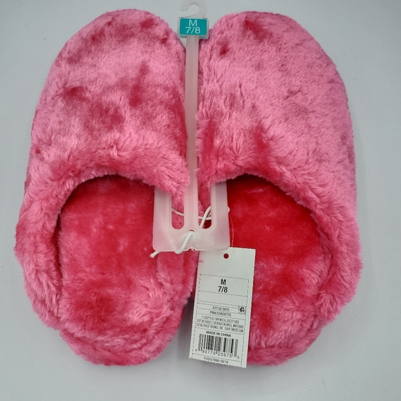 Mossimo Supply Co. Shoes - Womens Mossimo Supply Co. Pink Night Time Bed Time